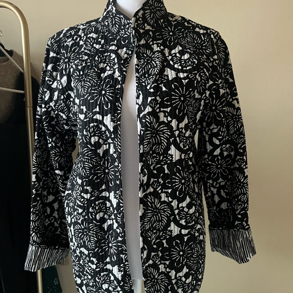 Quilted Blazer M/L - Picture 4 of 6